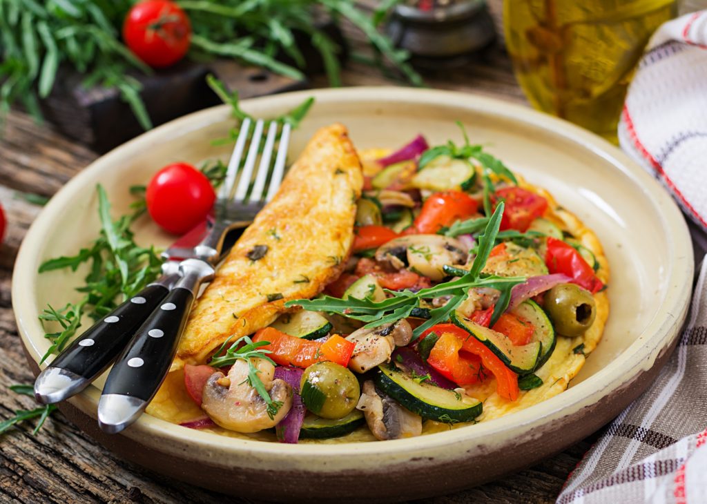 Täyttävä ja herkullinen keto sieniomeletti